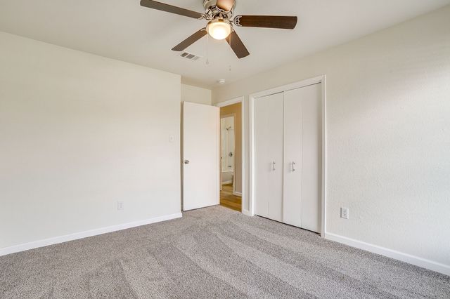 111 Chris Court, Alvarado, TX 76009