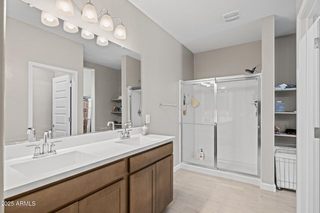 19031 W SHEFFER Avenue, Buckeye, AZ 85326