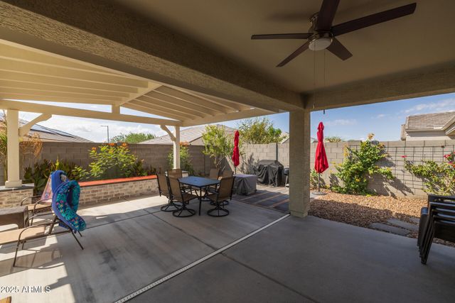 19031 W SHEFFER Avenue, Buckeye, AZ 85326