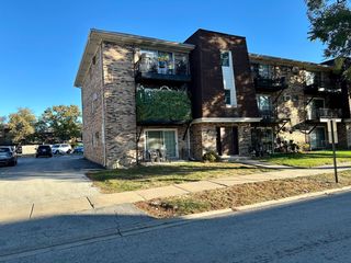 7008 Oconnell Drive 201, Chicago Ridge, IL 60415