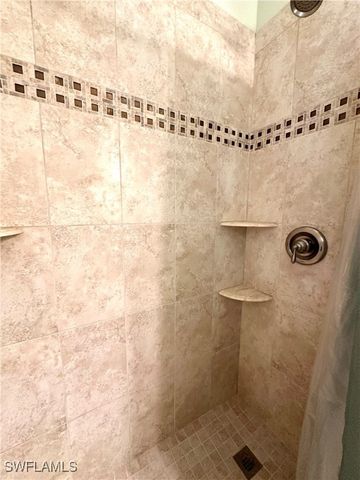 4710 Liberty LN W, Estero, FL 33928