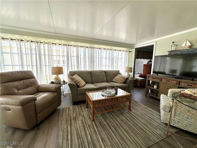 4710 Liberty LN W, Estero, FL 33928