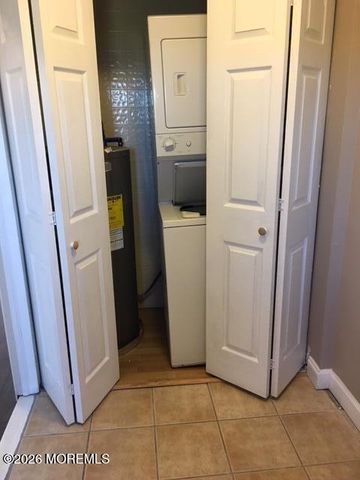 237 S Creek Drive, West Creek, NJ 08092