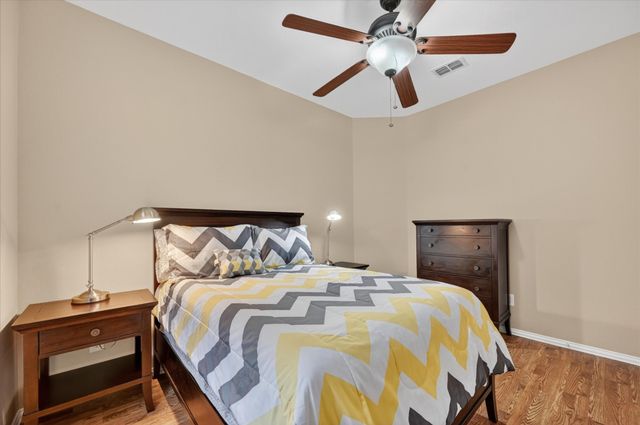 510 Jefferson Lane, Lake Dallas, TX 75065
