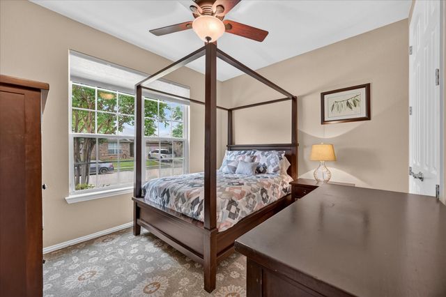 510 Jefferson Lane, Lake Dallas, TX 75065