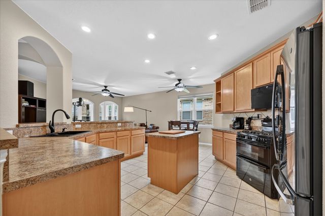 510 Jefferson Lane, Lake Dallas, TX 75065