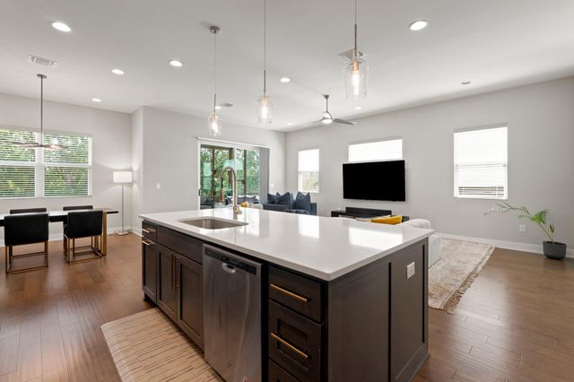7205 Boyle DR, Austin, TX 78724