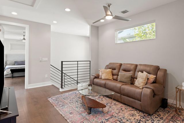 7205 Boyle DR, Austin, TX 78724