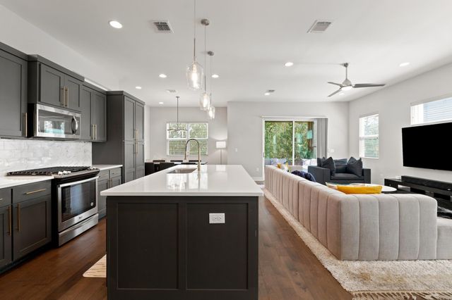 7205 Boyle DR, Austin, TX 78724
