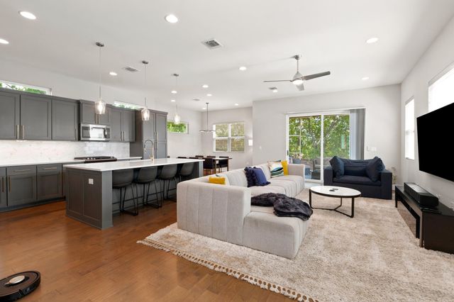 7205 Boyle DR, Austin, TX 78724