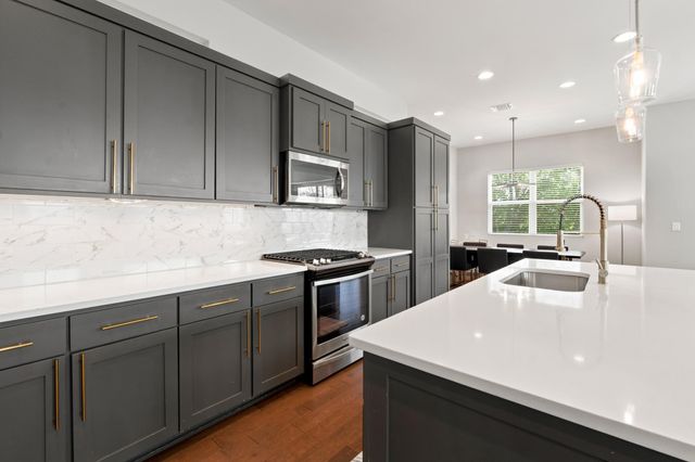 7205 Boyle DR, Austin, TX 78724