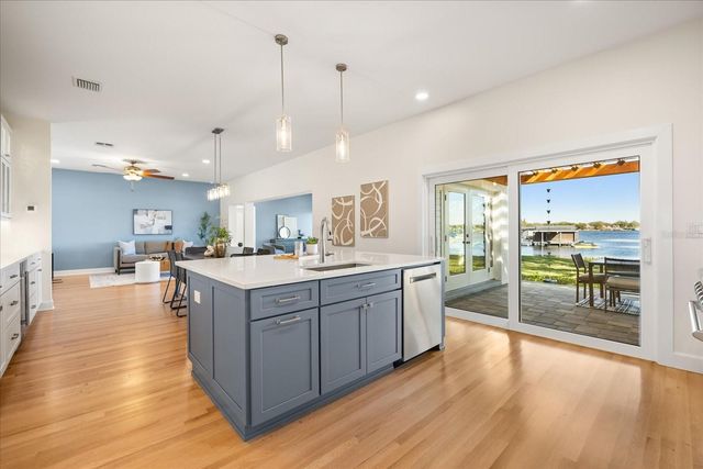 4311 WATERFRONT PARKWAY, Orlando, FL 32806