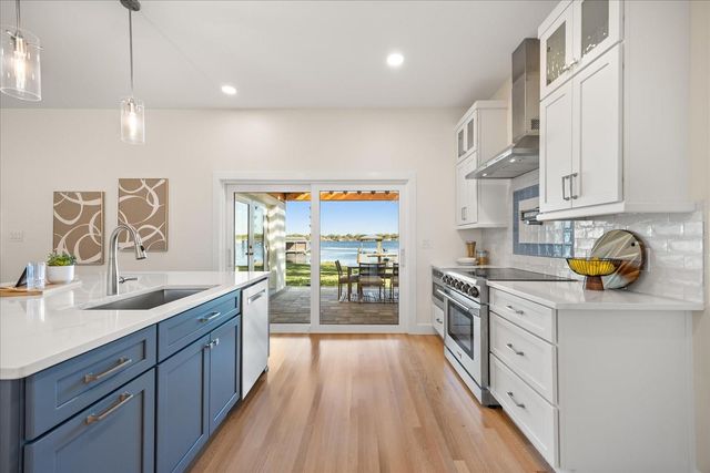 4311 WATERFRONT PARKWAY, Orlando, FL 32806