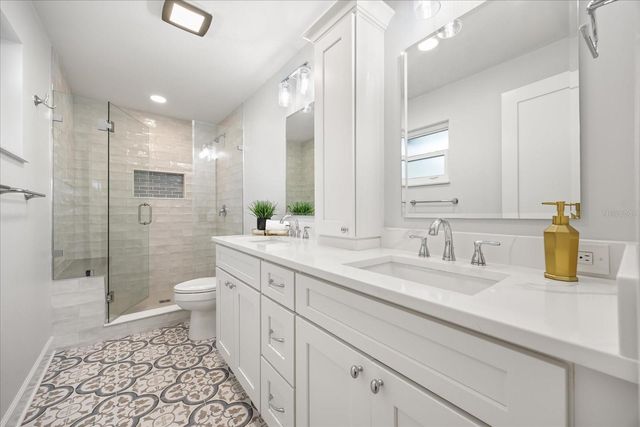 4311 WATERFRONT PARKWAY, Orlando, FL 32806