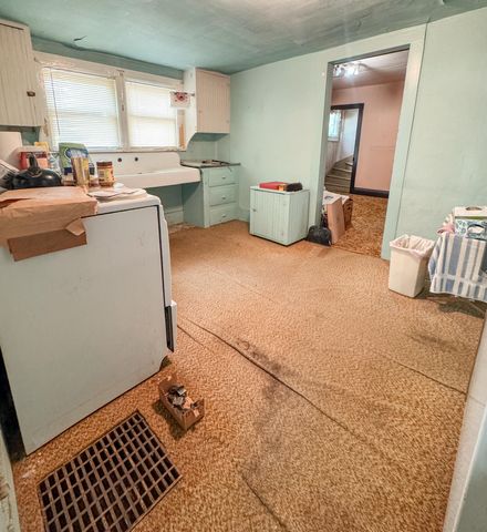 504 W Centre Avenue, Portage City, MI 49024