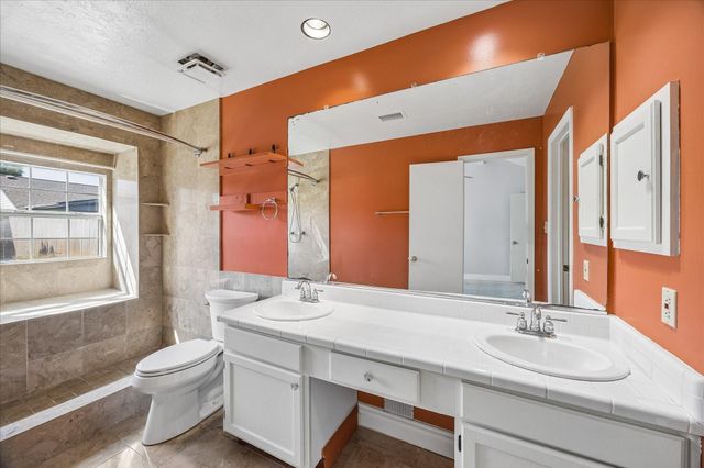 16911 Summer Dawn Place, Houston, TX 77095