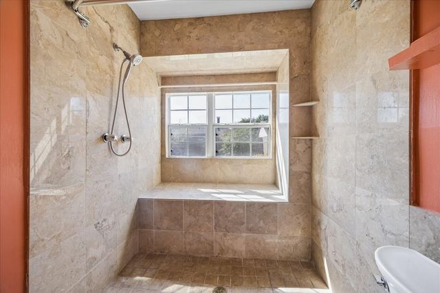 16911 Summer Dawn Place, Houston, TX 77095