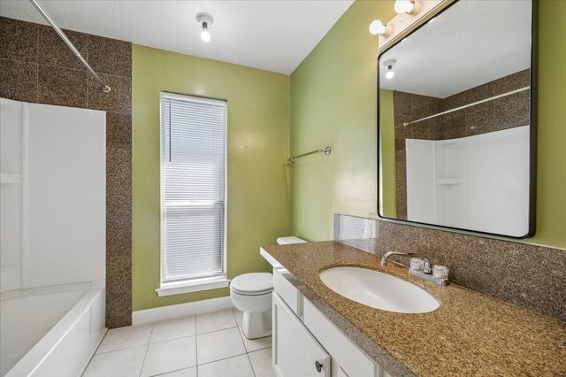 16911 Summer Dawn Place, Houston, TX 77095