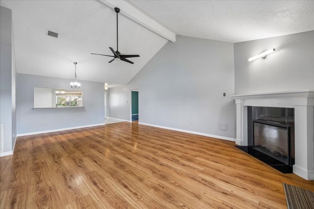 16911 Summer Dawn Place, Houston, TX 77095