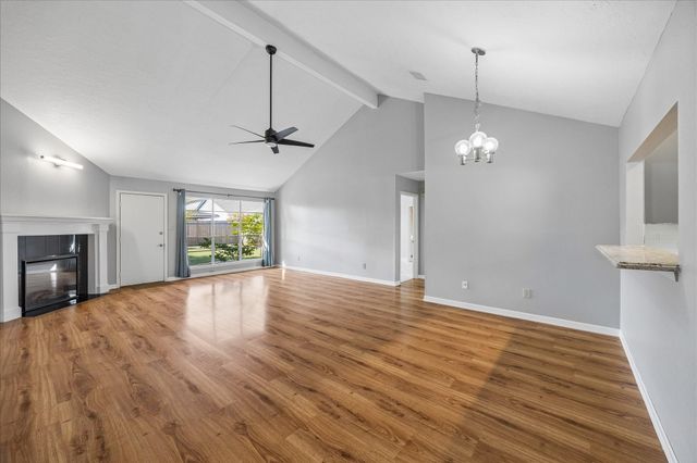 16911 Summer Dawn Place, Houston, TX 77095