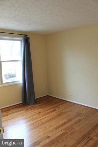 6821 MONTIVIDEO SQUARE CT, Falls Church, VA 22043