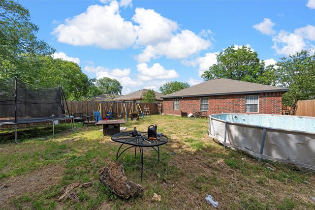 1012 Hatton Street, Waco, TX 76704