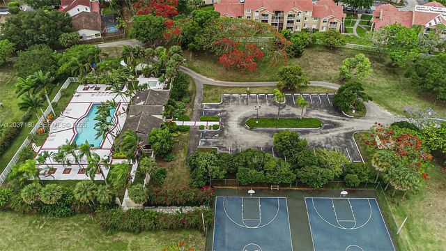 15780 SW 106th Terrace 107, Miami, FL 33196
