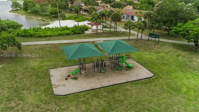 15780 SW 106th Terrace 107, Miami, FL 33196