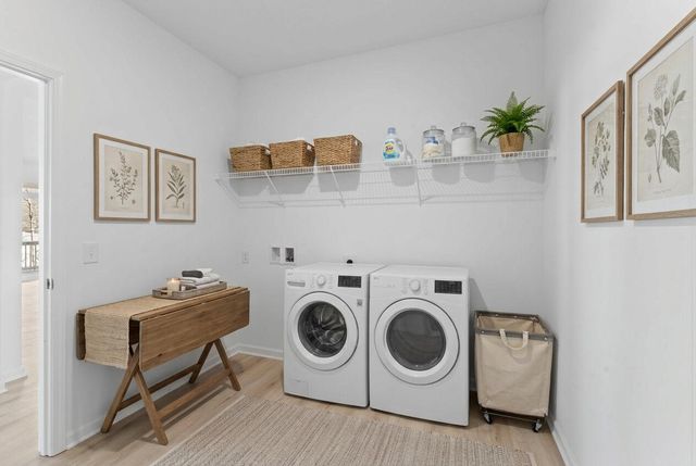 9820 Dunegrass Way, St. John, IN 46373