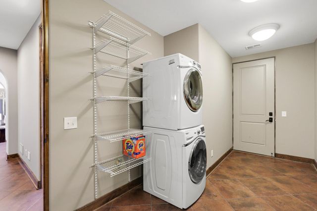 4680 Palmer Pointe Road, Excelsior, MN 55331