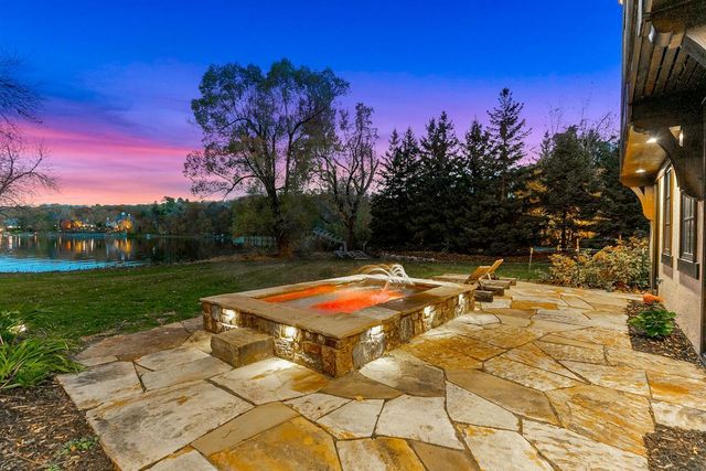 4680 Palmer Pointe Road, Excelsior, MN 55331