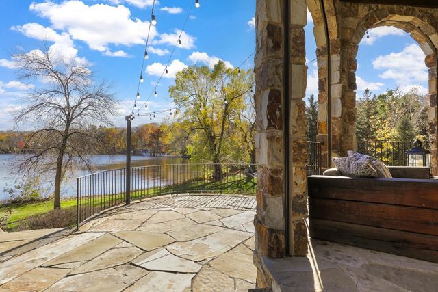 4680 Palmer Pointe Road, Excelsior, MN 55331