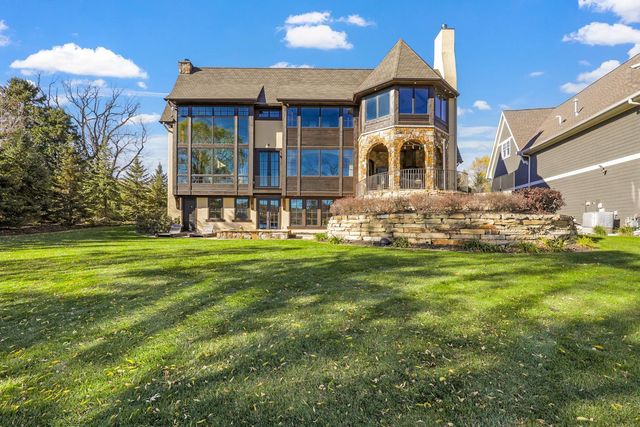 4680 Palmer Pointe Road, Excelsior, MN 55331