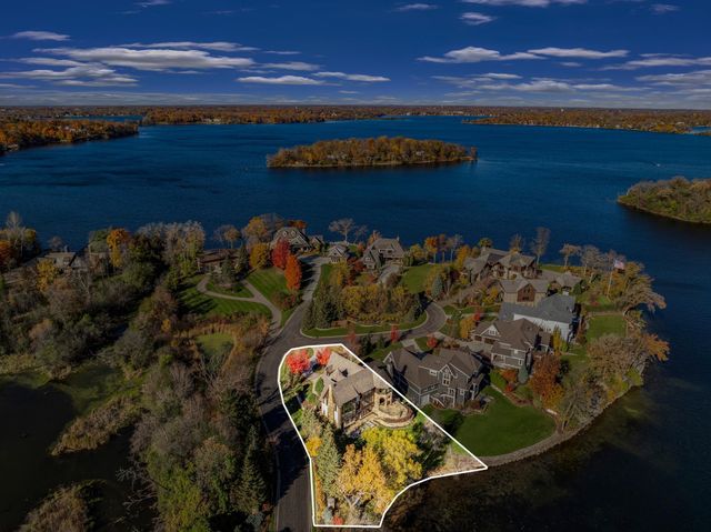 4680 Palmer Pointe Road, Excelsior, MN 55331