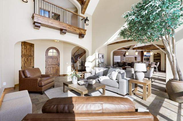 4680 Palmer Pointe Road, Excelsior, MN 55331