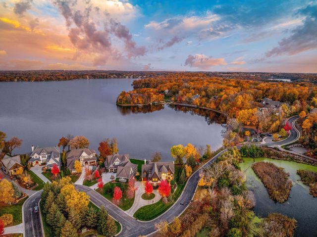 4680 Palmer Pointe Road, Excelsior, MN 55331