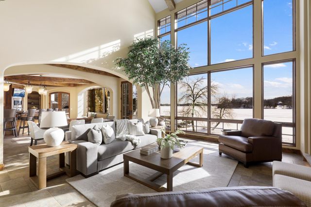 4680 Palmer Pointe Road, Excelsior, MN 55331