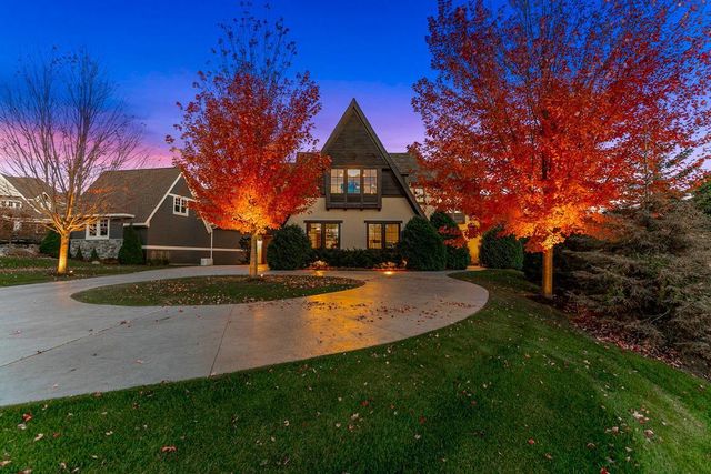 4680 Palmer Pointe Road, Excelsior, MN 55331