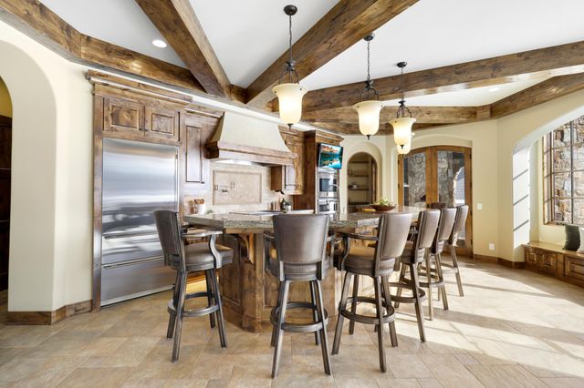 4680 Palmer Pointe Road, Excelsior, MN 55331