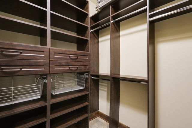 4680 Palmer Pointe Road, Excelsior, MN 55331