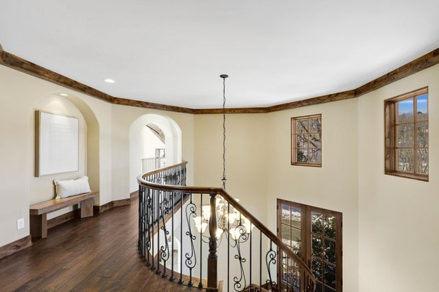 4680 Palmer Pointe Road, Excelsior, MN 55331