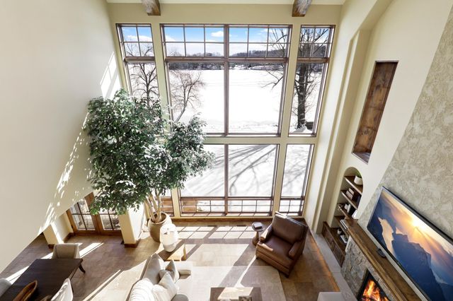 4680 Palmer Pointe Road, Excelsior, MN 55331