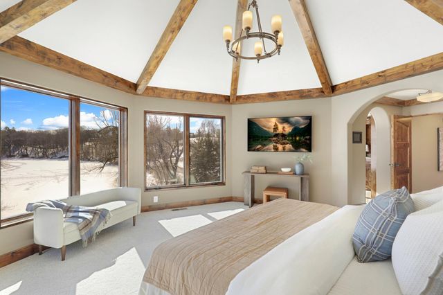 4680 Palmer Pointe Road, Excelsior, MN 55331