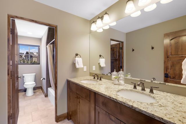 4680 Palmer Pointe Road, Excelsior, MN 55331