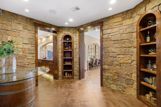 4680 Palmer Pointe Road, Excelsior, MN 55331