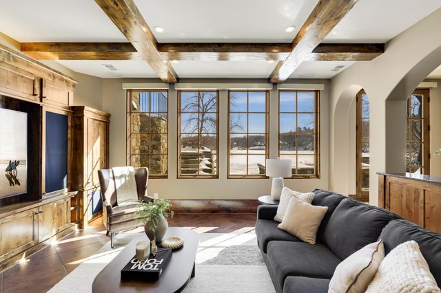 4680 Palmer Pointe Road, Excelsior, MN 55331