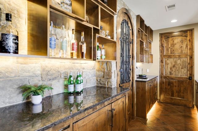 4680 Palmer Pointe Road, Excelsior, MN 55331