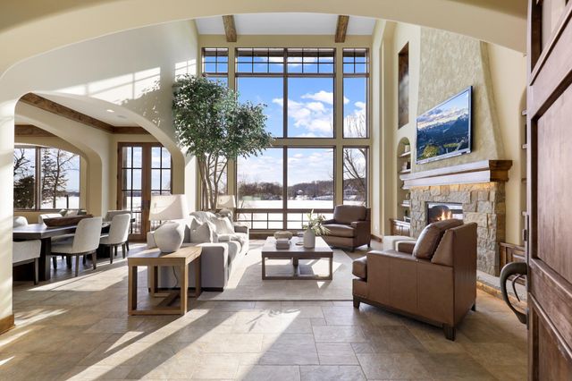 4680 Palmer Pointe Road, Excelsior, MN 55331