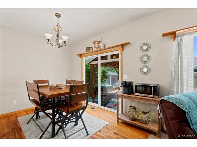 1116 Summit Ct, Windsor, CO 80550