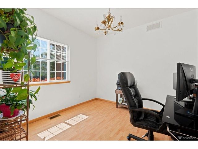1116 Summit Ct, Windsor, CO 80550